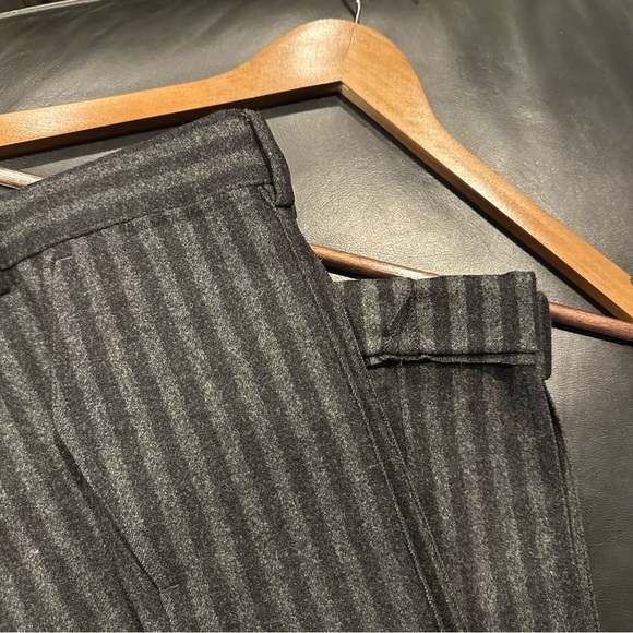 GUCCI Wool Charcoal & Grey Wool Stripped Pants - Picture 9 of 9